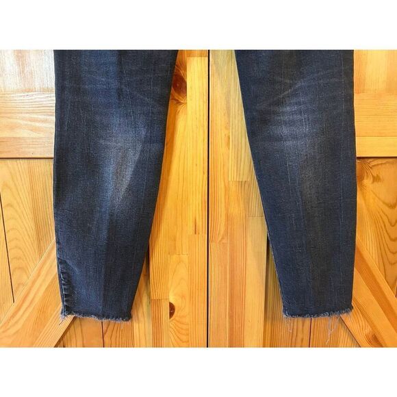 Lucky Brand Faded Black Ankle Jeans Raw Hem Distressed Size 10/30 (8734) - Picture 9 of 9